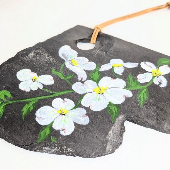 Large Hand-Painted Gray Slate Wall Hanging Art White Dogwood Flowers Rustic Boho - Picture 2 of 10